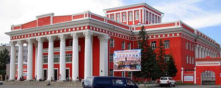 Драмын театрыг олны хөрөнгөөр засварлана